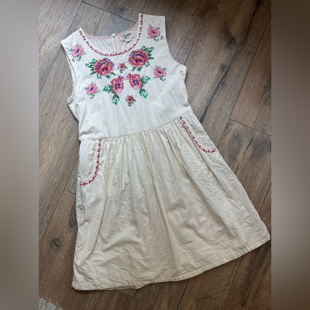 Johnnie B Quality Goods Floral Hand Embroidered Dress Youth Girl 13-14 years